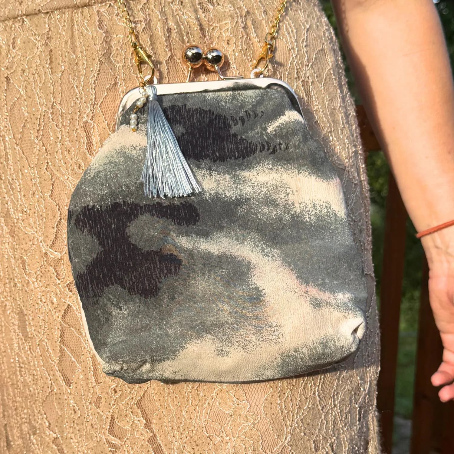 Kiss Lock Clutch Silk Bag, Vintage Purse, Japanese Gray Chirimen Fabric Purse