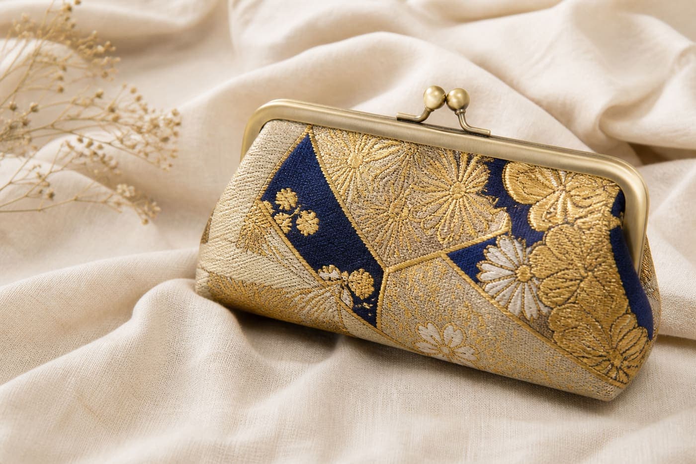 Finished clutch purse made from the same vintage obi